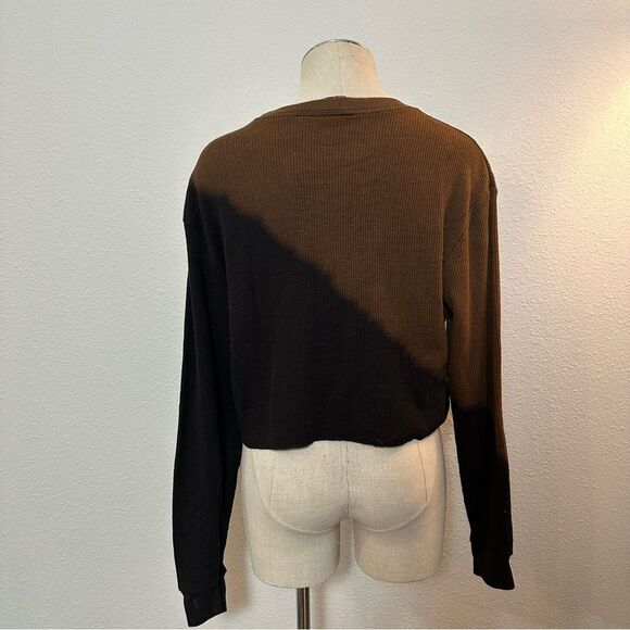 AC/DC Crop Waffle Knit Animal Print Band Tee Long Sleeve 391 - Picture 2 of 2